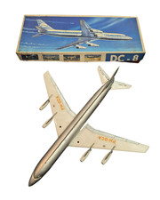 DC-8 Modellbausatz von