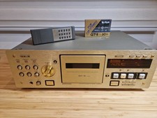 TEAC V-6030S Kassettendeck, gold, neue Riemen, inkl. orig. Fernbedienung RC-557