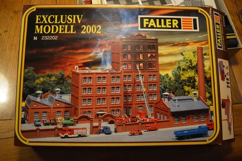 232202 exclusiv modell - modell, 2002