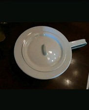 Antike Bettpfanne mit Deckel Emaille