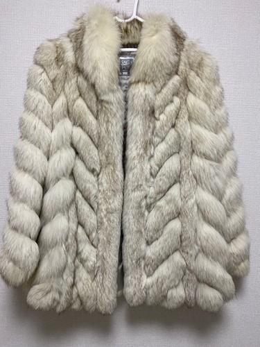 Saga fox blaufuchs pelzmantel - saga,