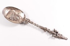 Großer Löffel figürlich