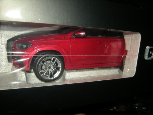 Iscale mercedes benz - 1:18, gle
