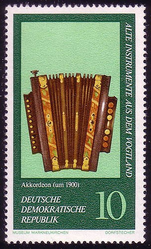 2224 alte musikinstrumente - alte, 10