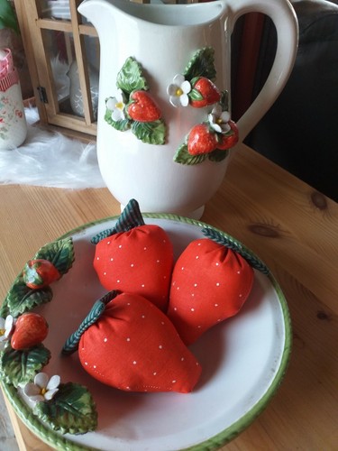 Erdbeeren aus baumwollstoff - erdbeeren,