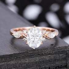 Ovalschliff 2,45 kt Diamant