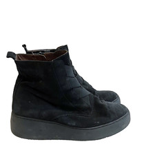Wonders Fly Women’s 8 Black