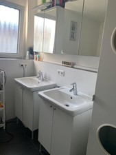 IKEA Spiegelschrank- 2 Spielgeltüren Badezimmerschrank  - 3 Regale Badspiegel