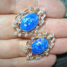 Vintage Ohrstecker mit blauem