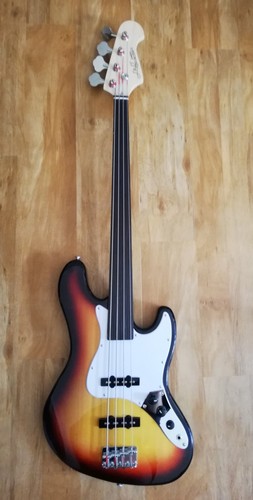Bass fretless 4 - e-bass, 4-saiten