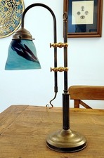 Antike Messing-Tischlampe, Jugendstil/Art Déco, grüner Glasschirm