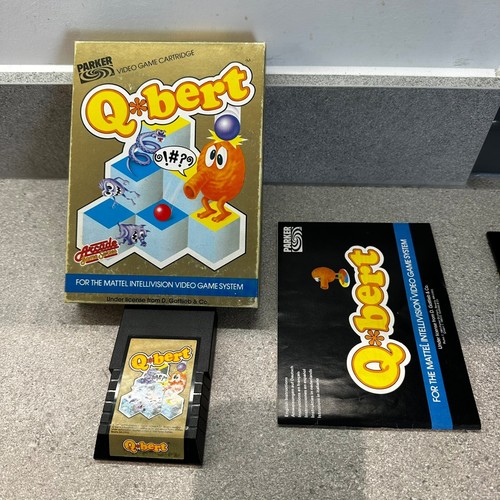 Intellivision bert boxed - intellivision, q*bert