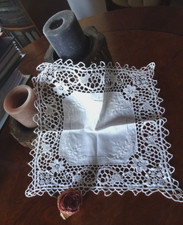 TOP Spitzendecke 35x35 cm