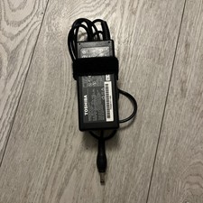 TOSHIBA PA-1650-01 19V AC