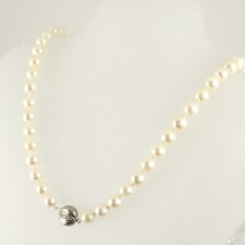 Kette 55 Akoya Zuchtperlen Verschluß 750 Weißgold 6 Diamanten ca 0,12 ct 49 cm