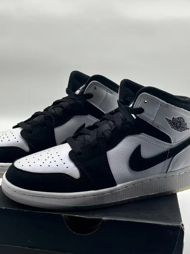 Nike air jordan mid gs - nike, 1