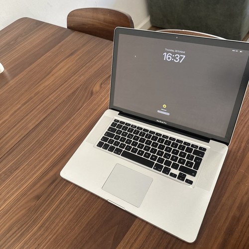 Apple macbook pro cpu i7 - apple,