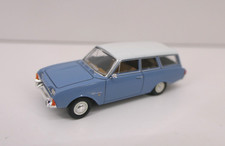 Brekina 1:87 - Ford Taunus 17M (P3) Turnier - hellblau / weiß - 19475