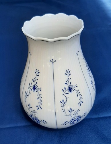 Tirschenreuth blumenvase - tirschenreuth,