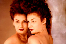 Andre de Dienes Mirror Image