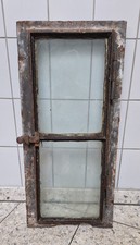 Altes Stallfenster, Gusseisen