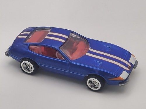 Hot wheels 2011 garage - hot,