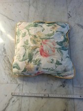 Wende-Sofakissen mit Füllung Einzelstück vom Raumausstatter grün beige Tulpen