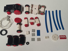 LEGO Reste einer alten Eisenbahn mit funktionierendem Motor