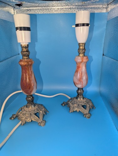Paar lampensockel mit - lampensockel,