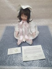 Donna Ru Bert Sammler