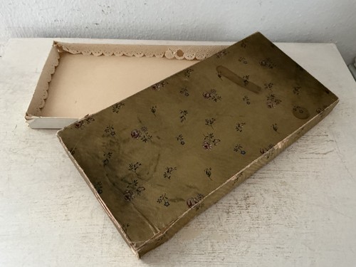 Alte pappschachtel shabby - pappschachtel,