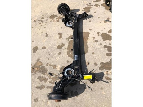 Hinterachse komplett nissan - hinterachse,