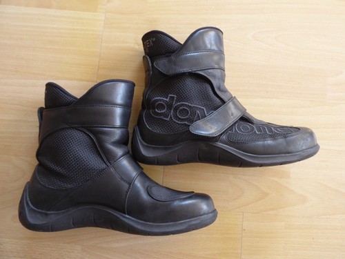 Neuwertig motorradstiefel von - neuwertig!,