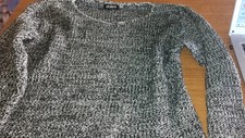 Grau-schwarz-silber melierter Pulli in Gr. M - Mills