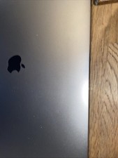 Macbook Pro 2019 16 Zoll 2,4