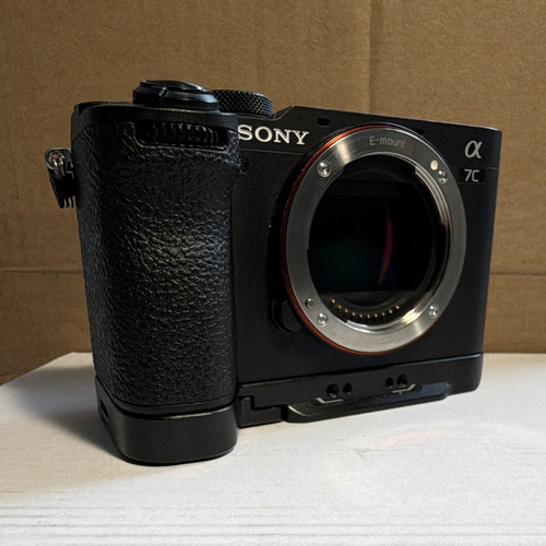 Sony alpha ilce 7cm2 - 7c, ilce-7cm2