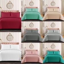 3 Stück Gesteppte Tagesdecke