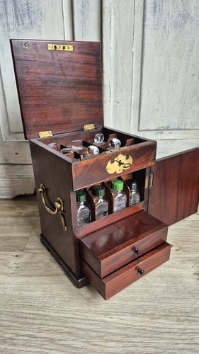 Antiker apothekerschrank aus - apothekerschrank,