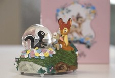 Bambi musikalische Schneekugel