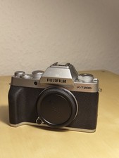 Silver Fujifilm X-T200 Mirrorless Digital Camera - 24.2MP - Low Shutter Count