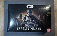 BANDAI 1/12 CAPTAIN PHASMA Plastikmodellbausatz STAR WARS Das Erwachen der Ma...