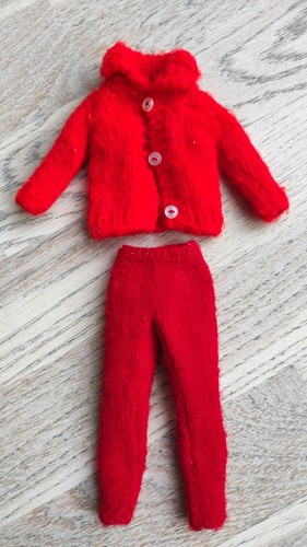 Barbie und andere puppen - und,