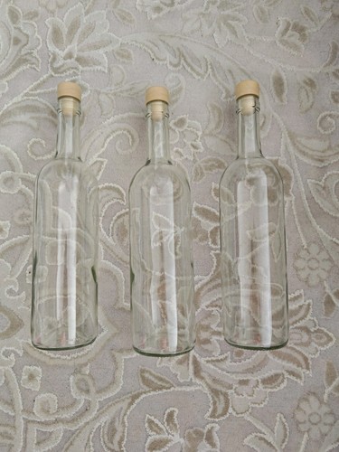 Leere glasflaschen mit - leere,