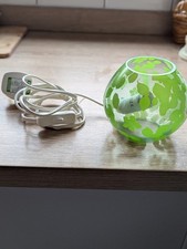 IKEA KNUBBIG Tischlampe grünes Blatt Milchglas - PAT getestet Sept 2025