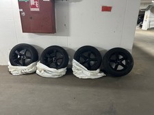 ((PIRELLI)) 4 Winterreifen mit Felgen, 17 zoll, wie Neu!!!