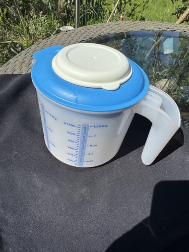 Tupperware klein candy - tupperware,