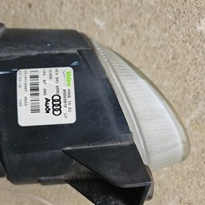 Audi A3 8P 07-13 NSW Nebelscheinwerfer links Valeo 8E0941699C /E