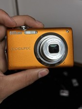 Nikon COOLPIX S3000 12.0MP 4x