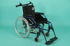 Rollstuhl Meyra mit verstellbarer Rückenlehne Faltfahrer SB 42 cm faltbar #9729