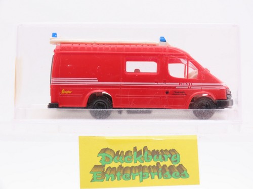 Revell praline 83722 ford - revell,